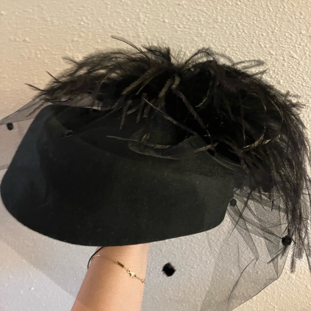 Vintage Betmar Black Wool Hat with black feathers